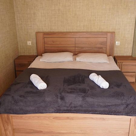 קזבגי Archil And Nino Gigauri Guest House מראה חיצוני תמונה