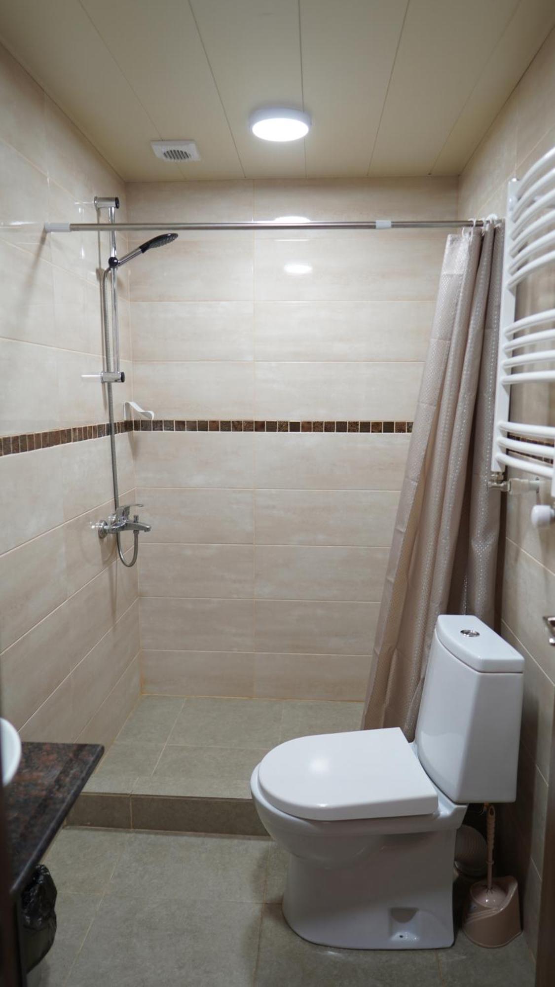 קזבגי Archil And Nino Gigauri Guest House מראה חיצוני תמונה